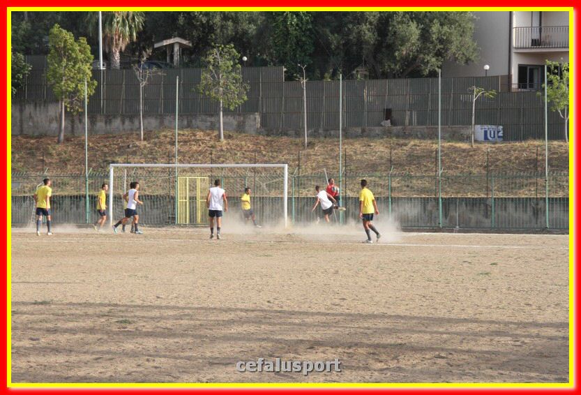 140820 calcio 101_tn.jpg